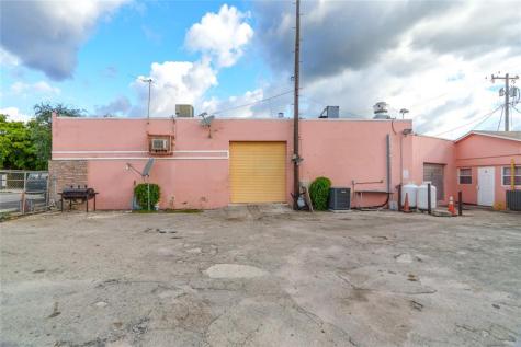 341 SE 2nd Avenue Delray Beach FL 33483