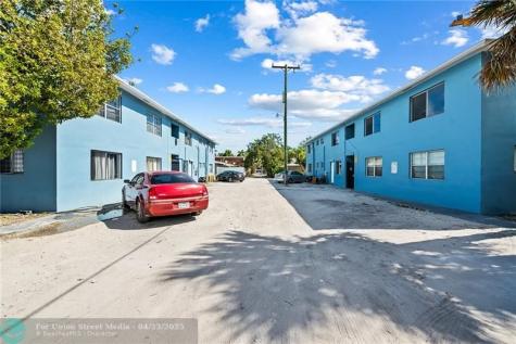500 SE 22nd Street Fort Lauderdale FL 33316