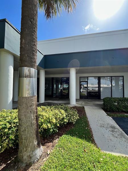 4750 N Dixie Highway Oakland Park FL 33334