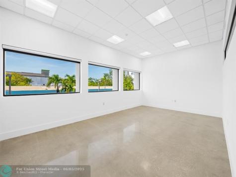 707 NE 3rd Avenue Fort Lauderdale FL 33304