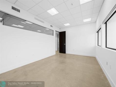 707 NE 3rd Avenue Fort Lauderdale FL 33304