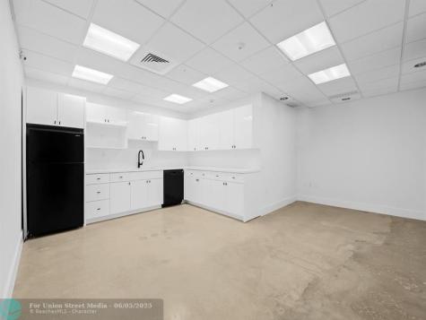 707 NE 3rd Avenue Fort Lauderdale FL 33304