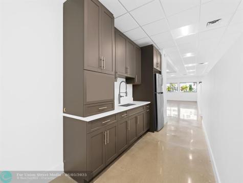 707 NE 3rd Avenue Fort Lauderdale FL 33304