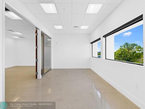 707 NE 3rd Avenue Fort Lauderdale FL 33304