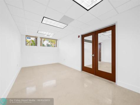 707 NE 3rd Avenue Fort Lauderdale FL 33304