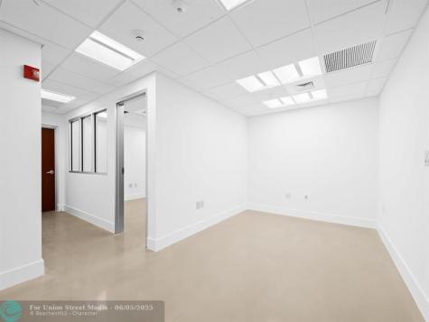 707 NE 3rd Avenue Fort Lauderdale FL 33304