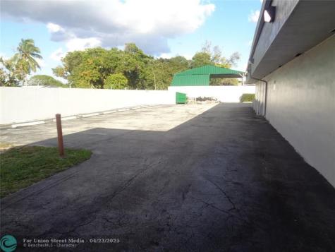 2323 NW 19th Street Fort Lauderdale FL 33311