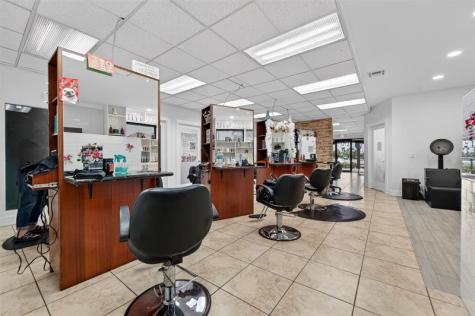3482 S Congress Avenue Palm Springs FL 33461