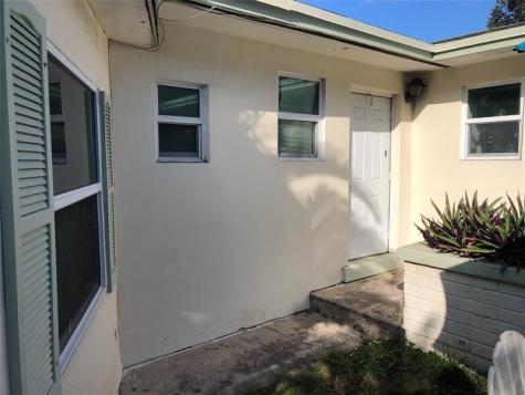 812 NE 15 Avenue Fort Lauderdale FL 33304
