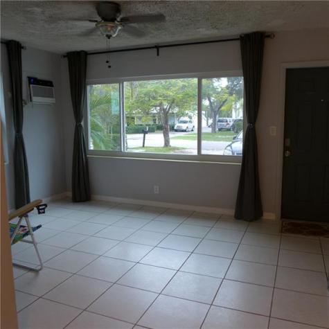 812 NE 15 Avenue Fort Lauderdale FL 33304