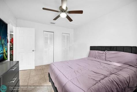 429 NW 10th Avenue Miami FL 33128