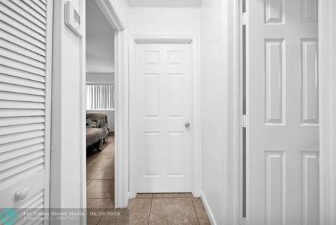 429 NW 10th Avenue Miami FL 33128