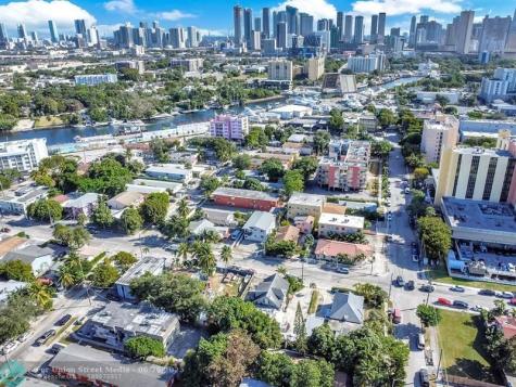 429 NW 10th Avenue Miami FL 33128