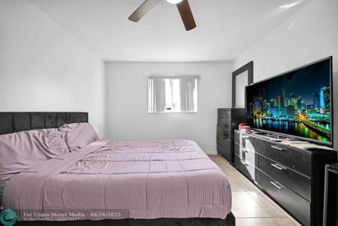 429 NW 10th Avenue Miami FL 33128