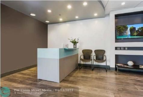 121 S Orange Avenue Other City - In The State Of Florida FL 32801