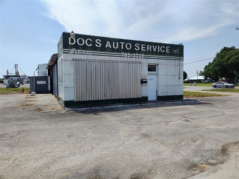 805 N Parrott Avenue Okeechobee FL 34972