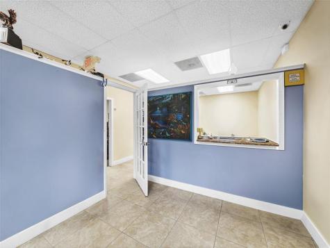 4851 W Hillsboro Boulevard Pompano Beach FL 33073