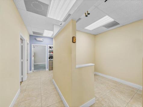 4851 W Hillsboro Boulevard Pompano Beach FL 33073