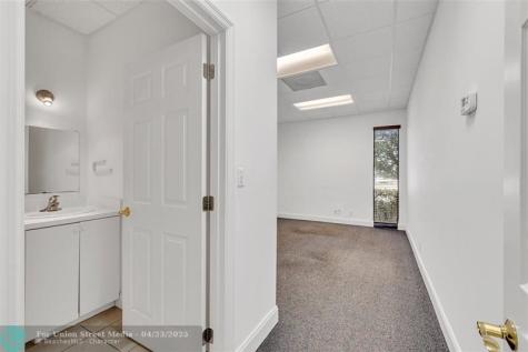 1400 E Oakland Park Boulevard Oakland Park FL 33334