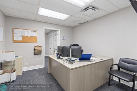 120 Southridge Road Delray Beach FL 33444