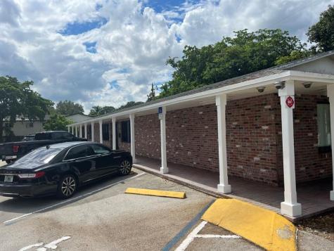 6570 Griffin Road Davie FL 33314