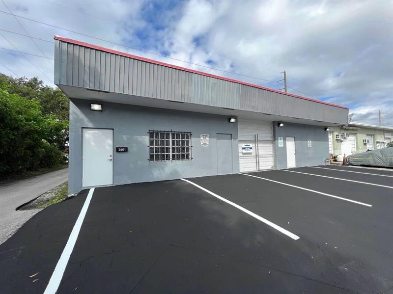 3501 NW 10th Avenue Oakland Park FL 33309