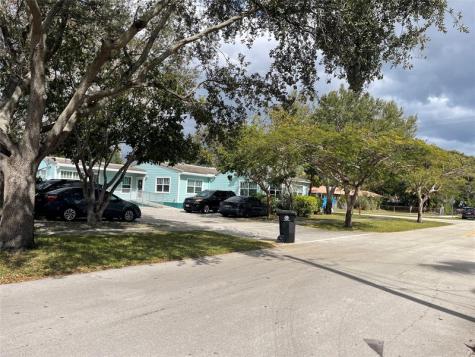 201 SE 19th Street Fort Lauderdale FL 33316