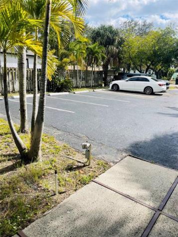 201 SE 19th Street Fort Lauderdale FL 33316