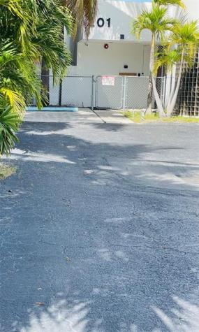 201 SE 19th Street Fort Lauderdale FL 33316
