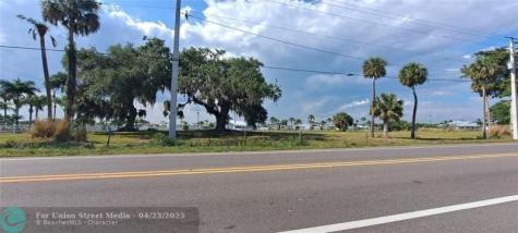 TBD Highway 441 SE Okeechobee FL 34974