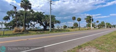 TBD Highway 441 SE Okeechobee FL 34974