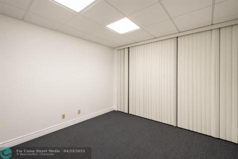 808 NE 20th Avenue Fort Lauderdale FL 33304