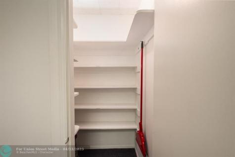 808 NE 20th Avenue Fort Lauderdale FL 33304