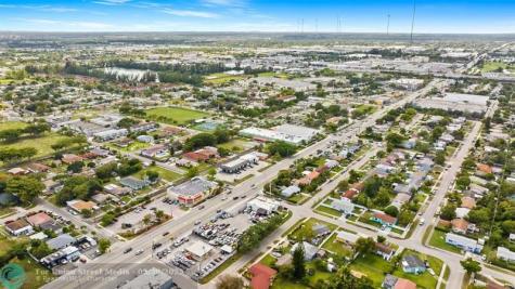 2467-2471 Pembroke Road Hollywood FL 33020