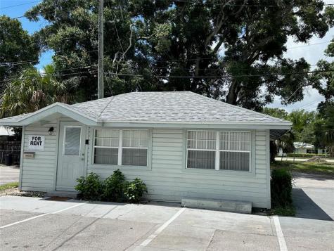 1925 20TH Street Vero Beach FL 32960