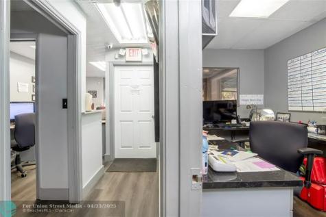 3071 NW 64th Avenue Sunrise FL 33313