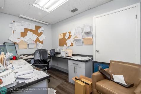 3071 NW 64th Avenue Sunrise FL 33313