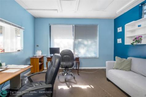 3071 NW 64th Avenue Sunrise FL 33313