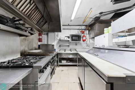 2211 Wilton Drive Wilton Manors FL 33305