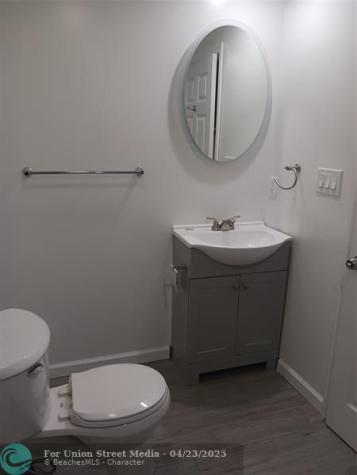 24 SW 13th Street Dania Beach FL 33004