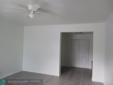 24 SW 13th Street Dania Beach FL 33004