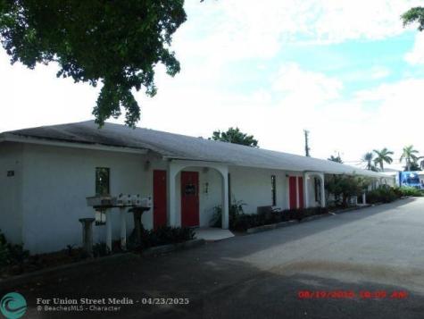 2734 Polk Street Hollywood FL 33020