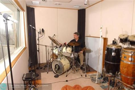 2734 Polk Street Hollywood FL 33020