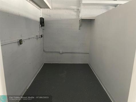 4751 NE 10th Avenue Oakland Park FL 33334