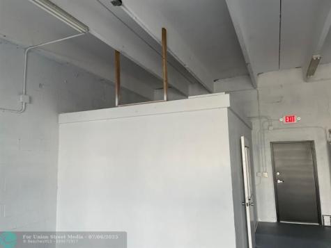 4751 NE 10th Avenue Oakland Park FL 33334