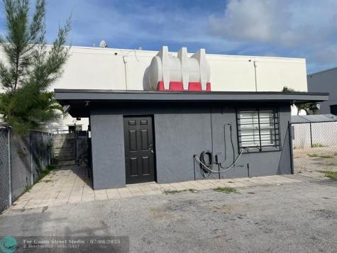 4751 NE 10th Avenue Oakland Park FL 33334