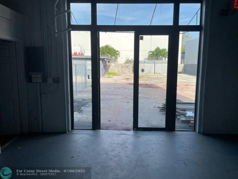 4751 NE 10th Avenue Oakland Park FL 33334