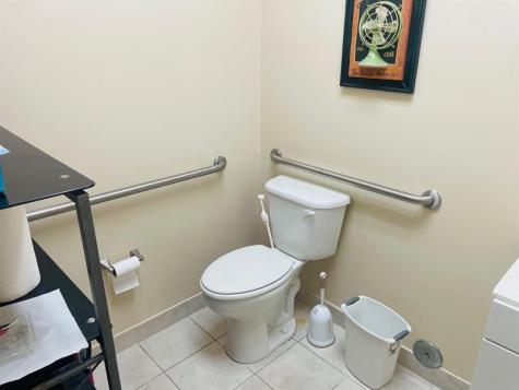 2950 Glades Circle Weston FL 33327