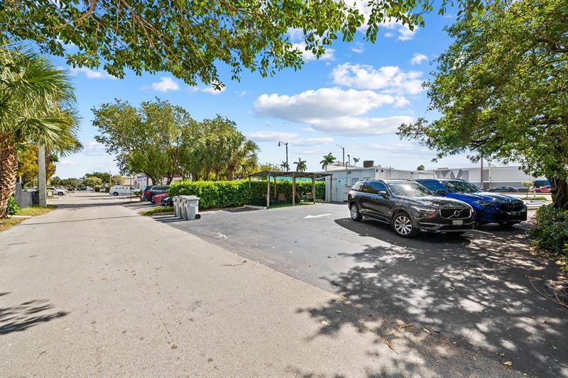 1649 E Sample Road Pompano Beach FL 33064