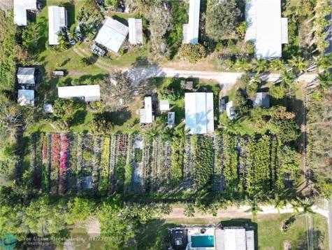 3321 SE 38th Avenue Okeechobee FL 34974